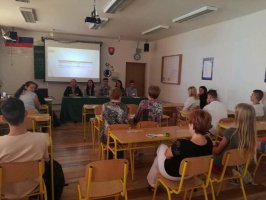 241-lalatour2